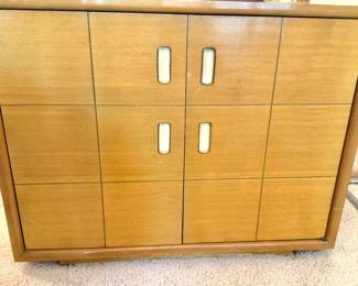 Working: Stromberg-Carlson Mid Century Modern Radio Phonograph Console Cabinet, Vintage Stereo Record Player, MCM Entertainment Center