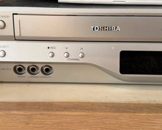 Toshiba Hi-Fi Stereo VHS VCR Player/Recorder