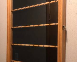 Spoon Collecting Case