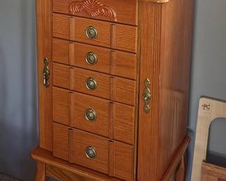 Jewelry Stand Furniture