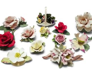 CapidimonteStyle Porcelain Flowers