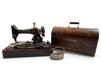 Antique Singer Sewing Machine w Case, Thimbles, Scissors