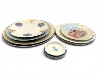 Blue White Porcelain Decorative Plates Royal Munich, B.R.C. Festoon, Purfirio Salinas
