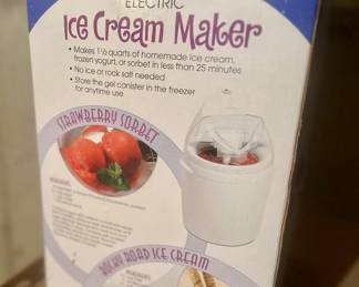 Electric icecream maker