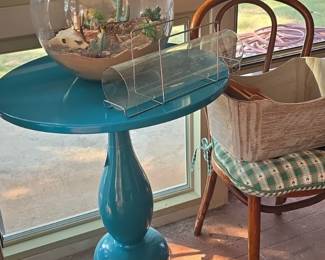 Turquoise Lacquered Pedestal Accent Table