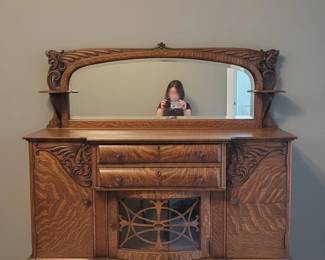 Antique QuarterSawn Oak Sideboard with Mirror Back and Carved Accents