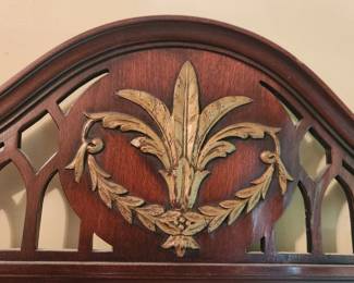 Mirror detail