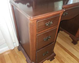 Desk detail