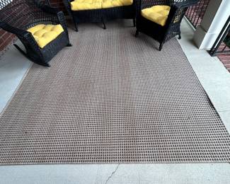 Porch rug 7’9” x 9’11”