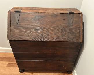 Antique grain or flour bin