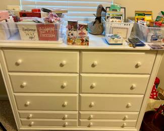White chest of drawers