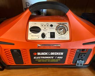 Portable power station