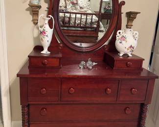 Davis Cabinet bedroom suite