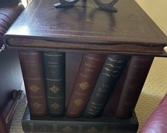 Pair of end tables