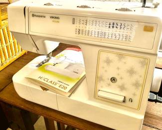Viking Sewing Viking sewing Machine (Swedish made)