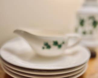Vintage Ivy Gravy Boat