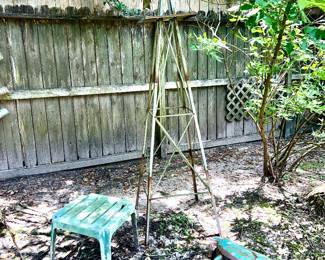 Metal garden windmill