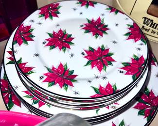 Vintage dish set