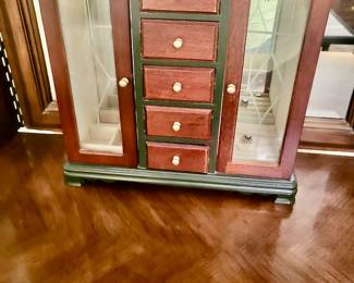 Vintage Jewelry Box