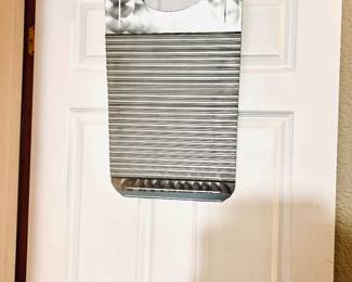 Key of Z Rubboard
