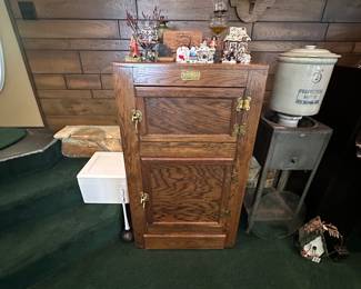 Antique wood fridge/cooler