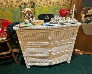 White Wicker Chest of Drawers