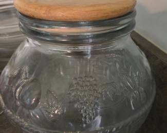 Vintage Princess House Fantasia Embossed Fruit Glass Canister with Wooden Lid