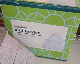 Window Bird Feeder with Suction Cups