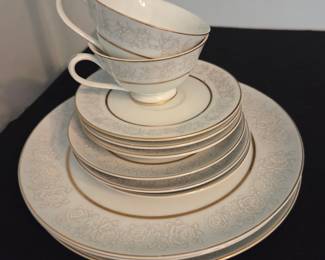 Vintage Queens Brocade Fine China Dinnerware Set