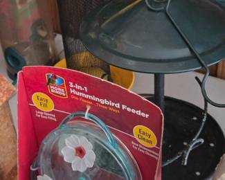 More Birds 3-in-1 Hummingbird Feeder