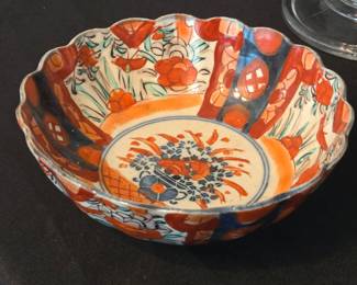 Antique Japanese Imari Scalloped Bowl