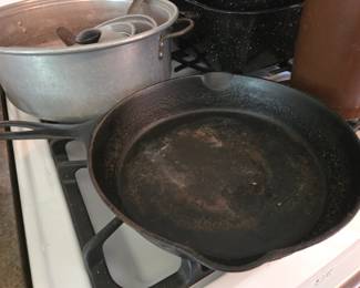 Vintage Lodge 10SK Cast Iron Skillet