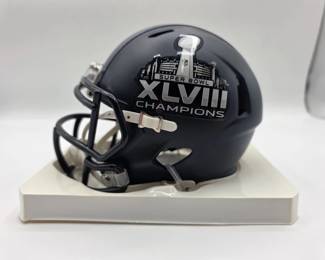 19 SeattleSeahawksSuperbowlXLVIIIChampionSpeedMiniHelmet