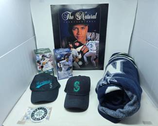 76 SeattleMarinersFanGiftPack
