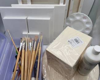 84 CanvasArtBrushesBoardsGesso