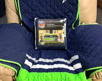 86 SeahawksSofa2ChairQuiltedCoverSet