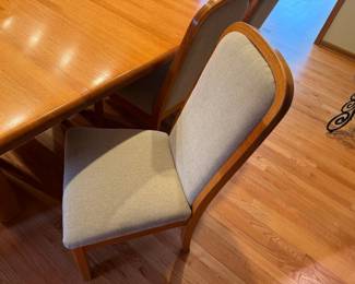 Solid oak dining chair reupholstered in the last two years with easy to maintain Cryton fabric (off white/beige)