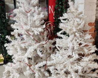 More Christmas trees and decor
