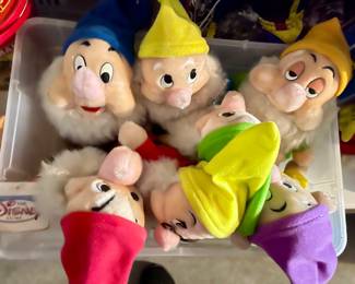 Seven dwarves plush