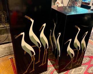 Black lacquer crane pedestals