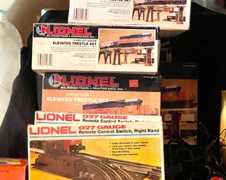 Lionel train tracks