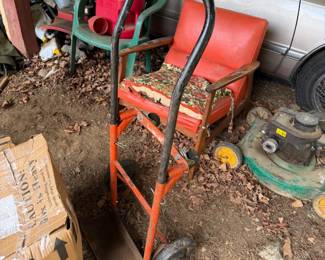 HAND TRUCK