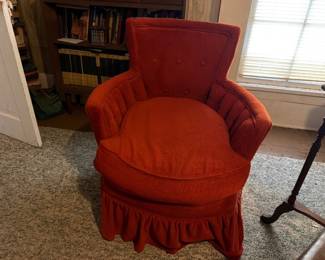 ARM CHAIR 