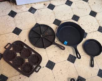 CAST IRON 