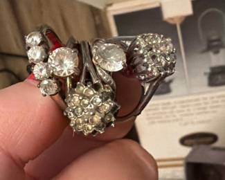 VINTAGE RINGS