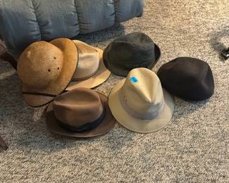 MENS HATS