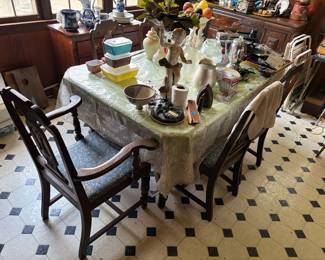 DINIG TABLE AND CHAIRS
