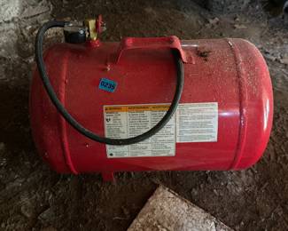 PORTABLE AIR TANK