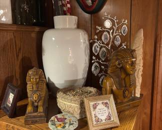Large Kaiser Vase