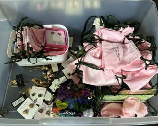 Kate Spade Jewelry (waiting to be sorted!)